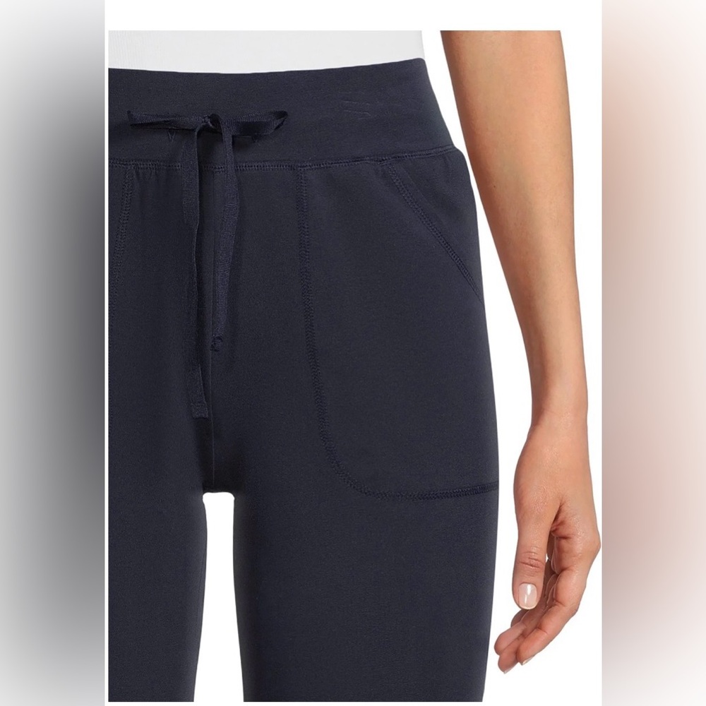 *2 Pack* Athletic Works Navy Stretch Pull-On Mid-Rise Active Capri Knit Pants - Picture 3 of 10